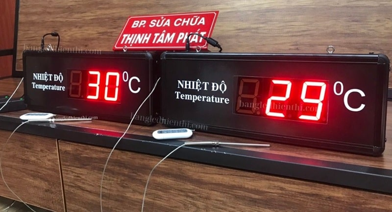 đồng hồ nhiệt độ